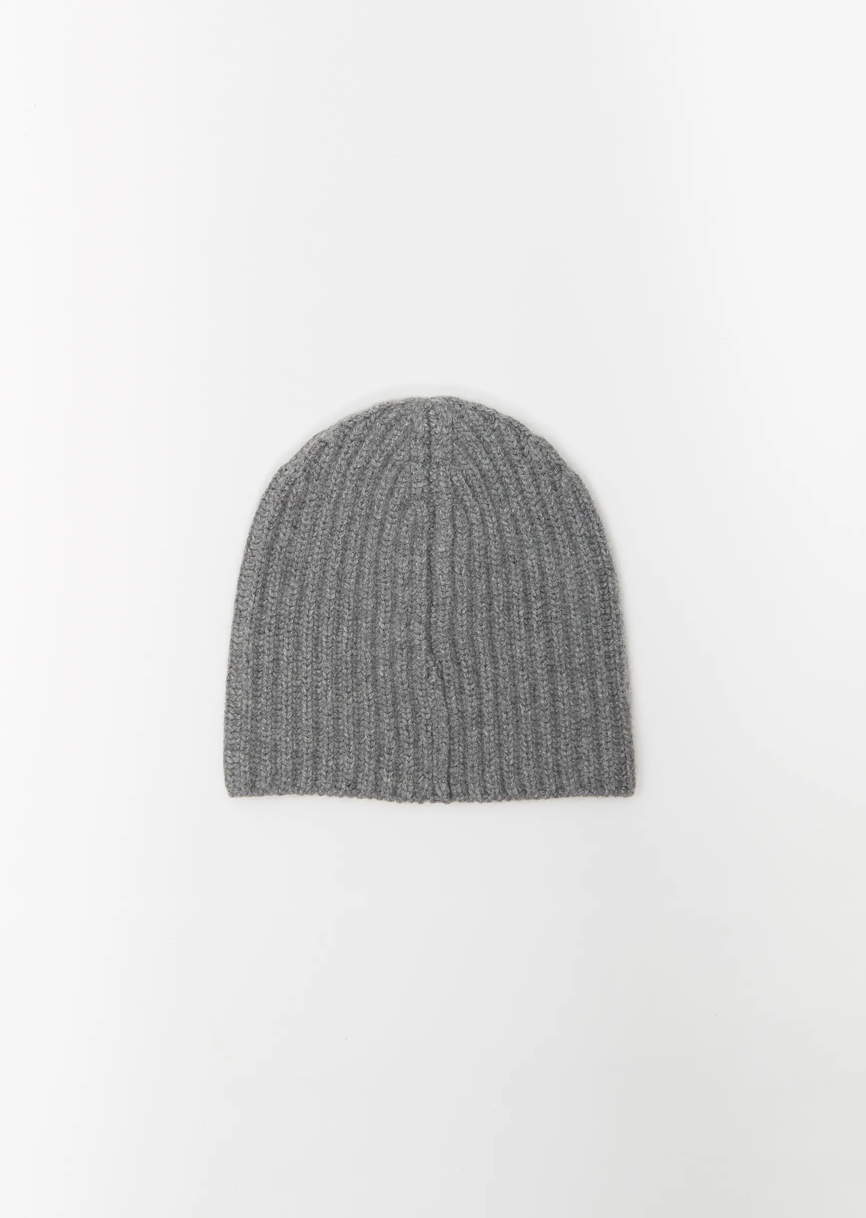 Beanie — Medium Grey