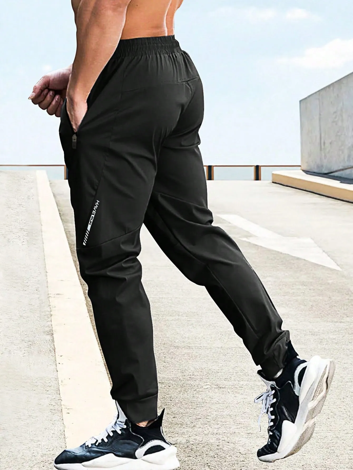 Drawstring Waist Zipper Pocket Sports Trousers