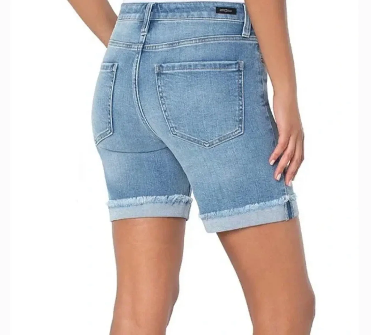 LIVERPOOL MARLEY GIRLFRIEND SHORT W FRAY HEM