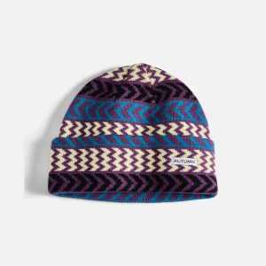SELECT CHEVRON BEANIE