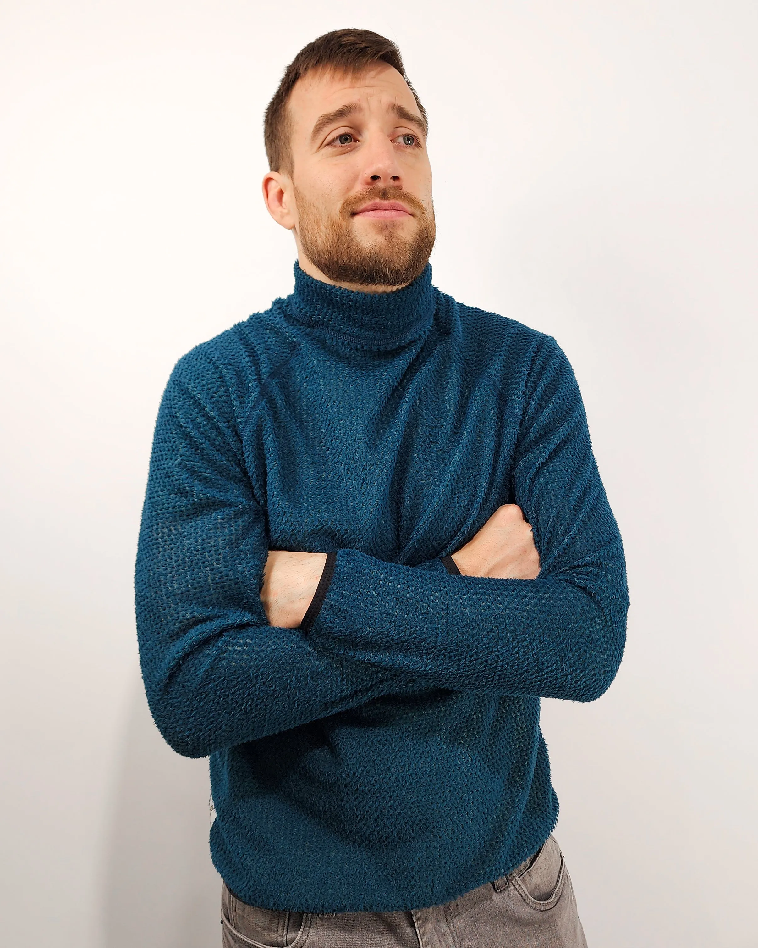 Ultralight Alpha Direct 90 Crew - "Sapphire"