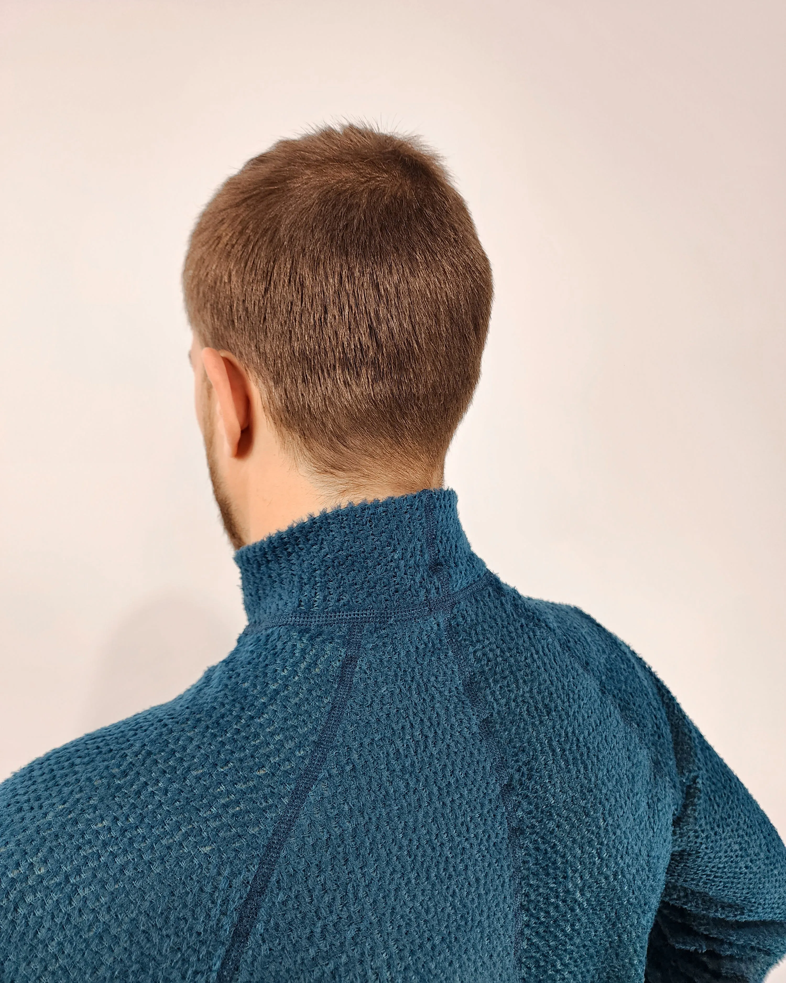 Ultralight Alpha Direct 90 Crew - "Sapphire"